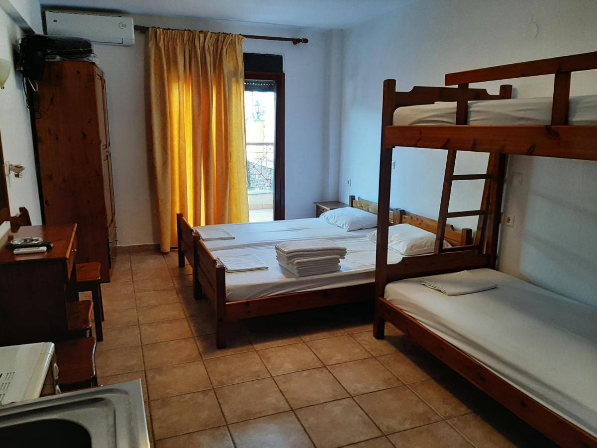 Hotel Kosmas Sarti Exterior photo