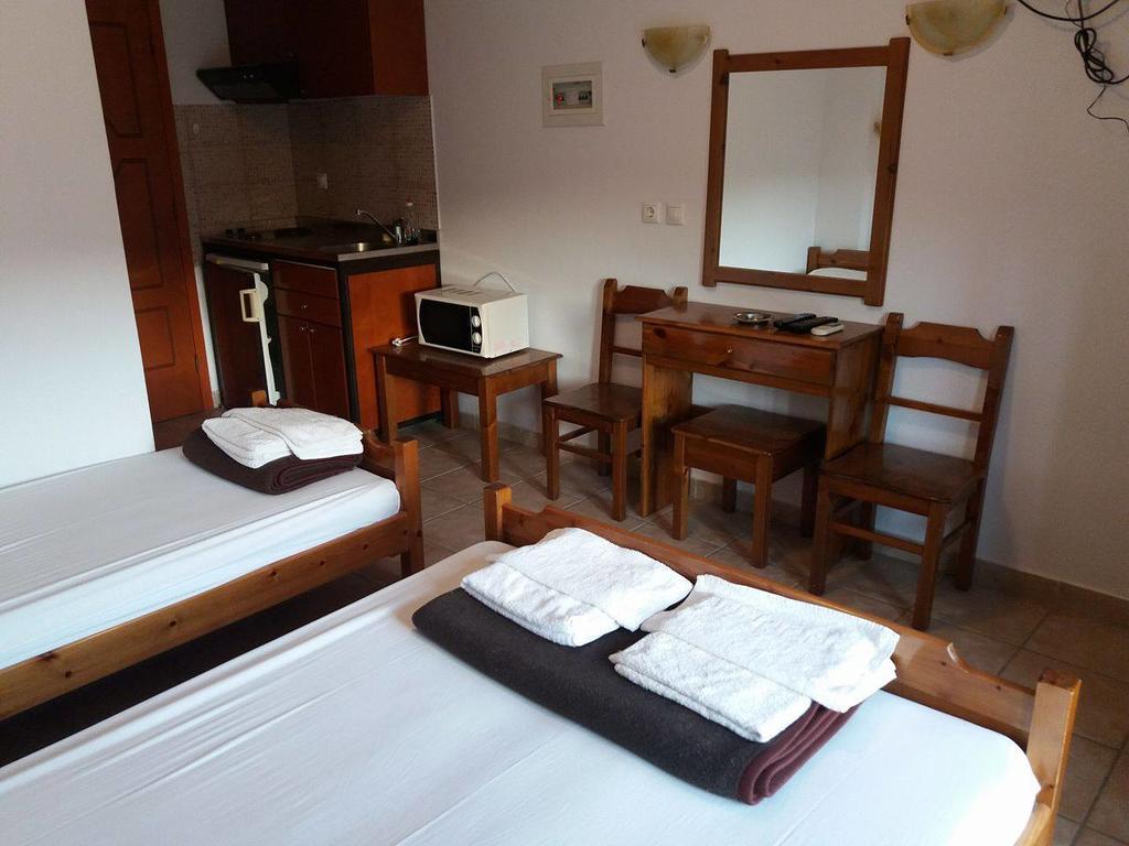 Hotel Kosmas Sarti Exterior photo